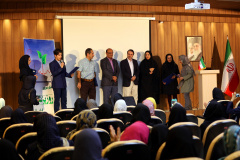 سخنرانی درباره پیشگیری از بیماریهای قلبی عروقی در خانه سلامت شهرداری تهران توسط دکتر اکبر نیک پژوه